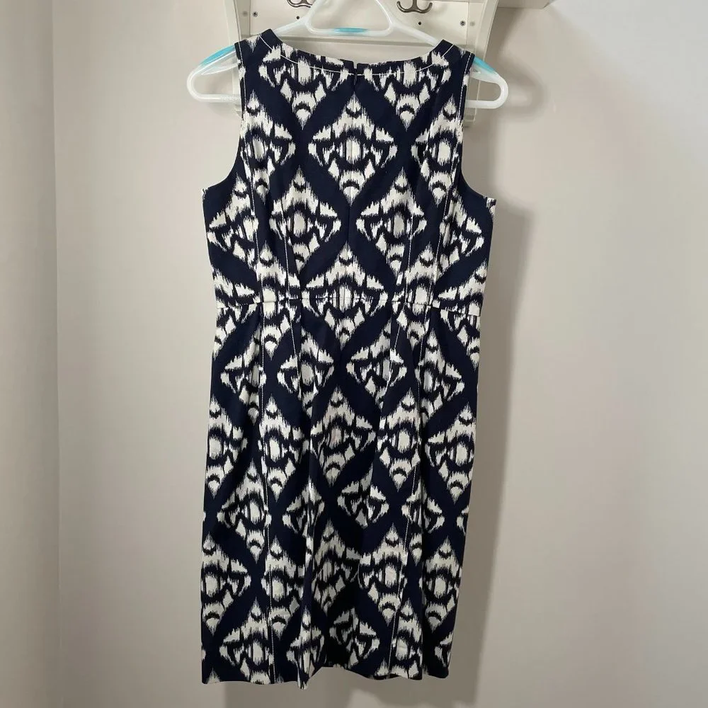 TALBOTS Navy and Beige V-Neck Dress, Womens Size 6 Petite; Ready to Ship - Picture 3 of 16